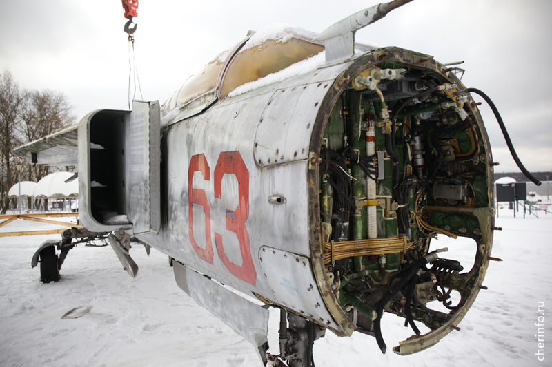 Истребитель МиГ-23 в парке Победы соберут летчики из Калуги.