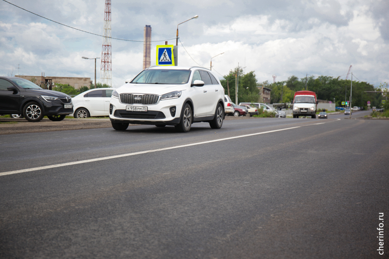 В Череповце после ремонта приняли улицу Устюженскую.