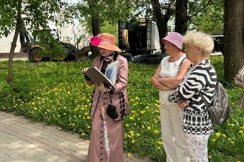 В сквере у «Рояль-Вио» предложили поставить памятник Северянину.