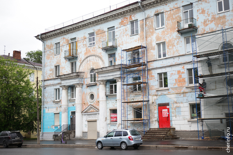 Ремонт фасада на Металлургов, 8.
