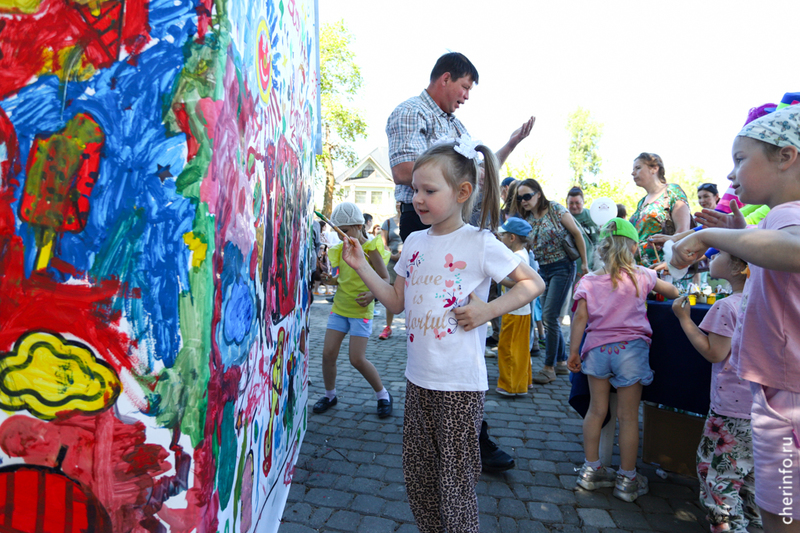 В Вологодской области летом отдохнули более 37 тысяч школьников.