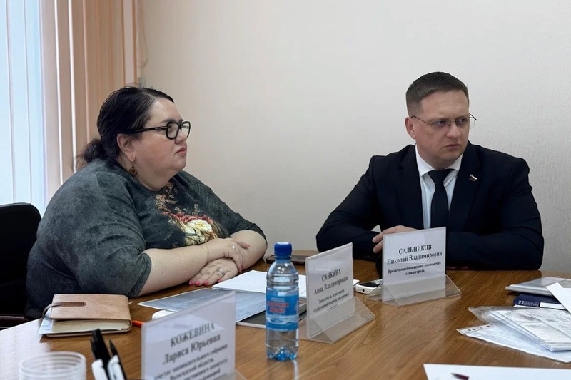 В Череповце продолжает работу приемная по вопросам СВО.