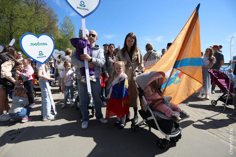 В Вологодской области расширили льготы для многодетных.