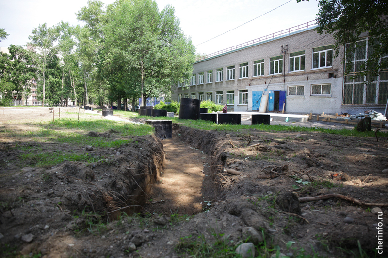 В Череповце у 25-й школы за четыре месяца построят новый стадион.