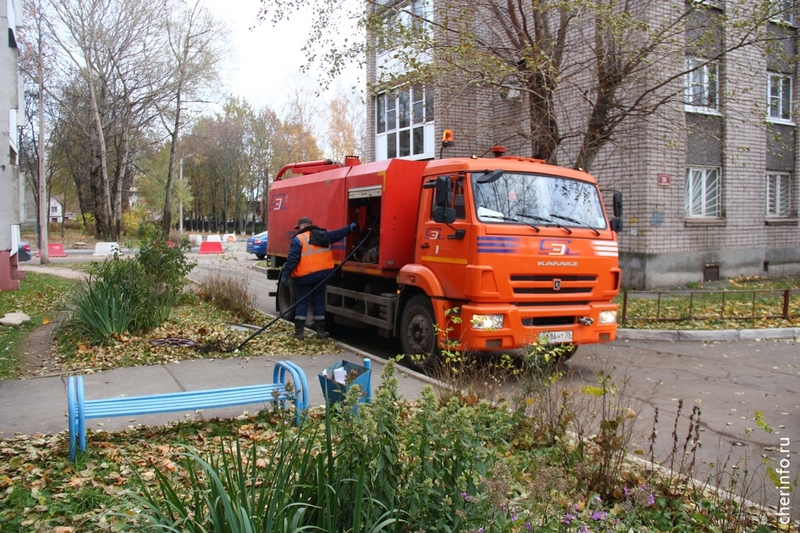 В Череповце ливневку будет чистить новая машина.