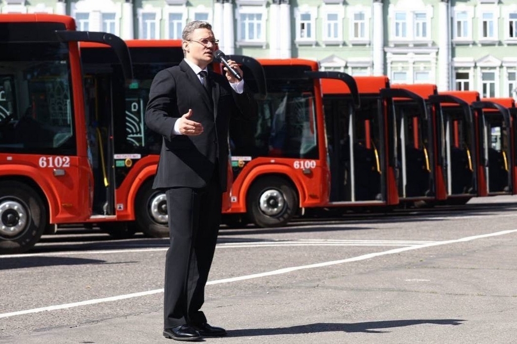 Георгий Филимонов анонсировал покупку еще 15 автобусов для Череповца.