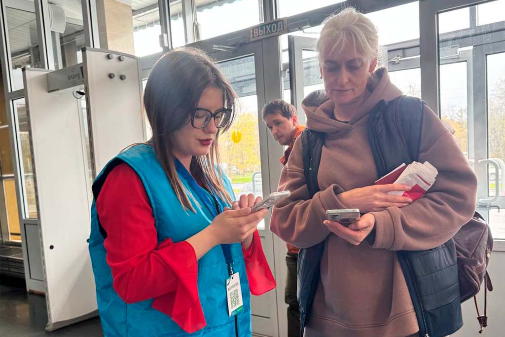 Еще 35 молодых череповчан стали волонтерами на голосовании за благоустройство.