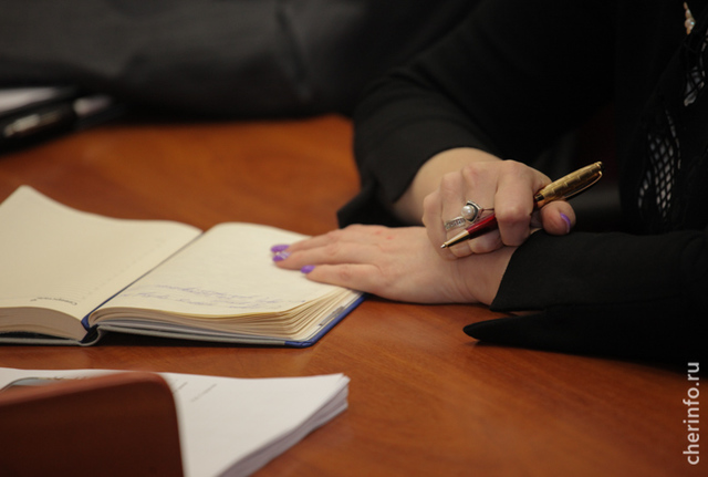 В Череповце мастеров красоты пригласили на полезную конференцию.