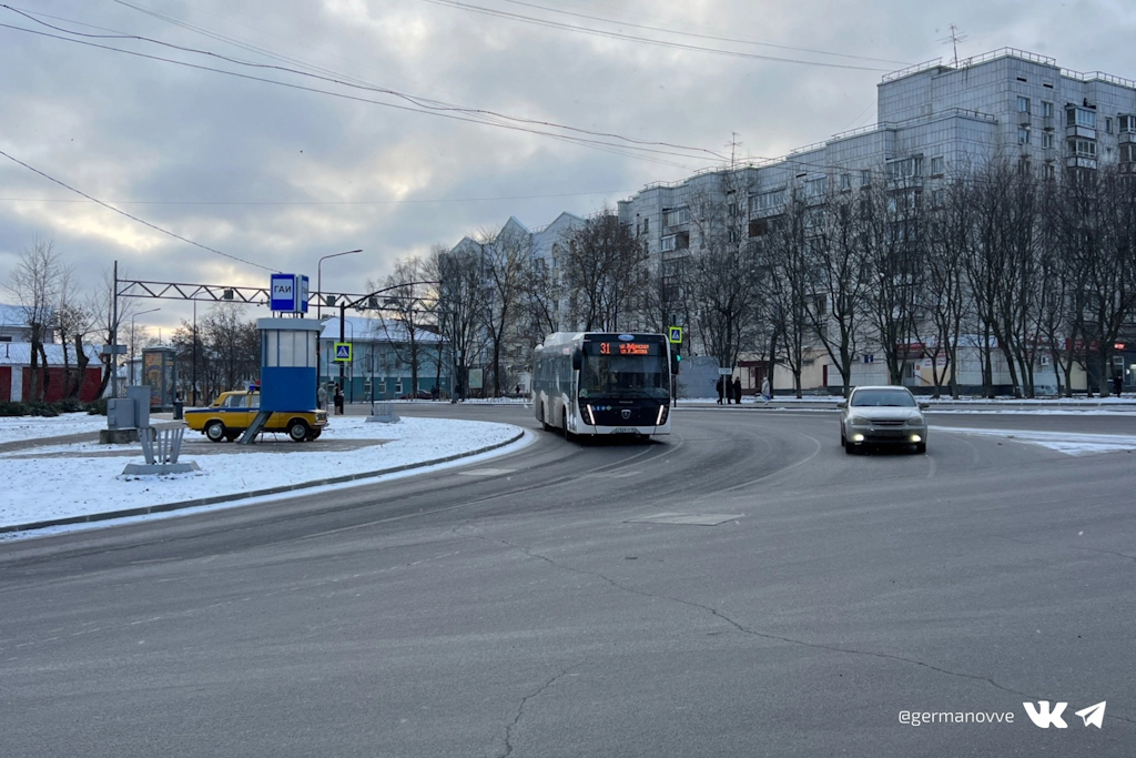 Перекресток Советского и Победы расширили для транспорта.