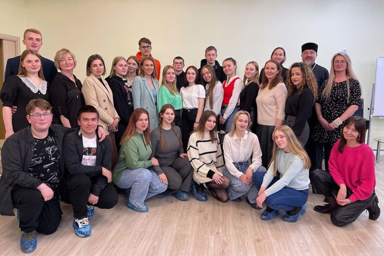 В Череповце проведут серию встреч с традиционными семьями. В Череповце проведут серию встреч с традиционными семьями.