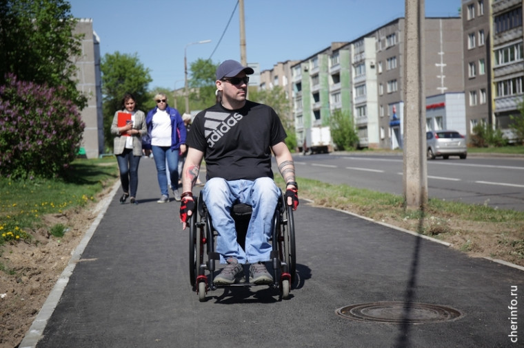 В Череповце без замечаний приняли после ремонта улицу Остинскую. В Череповце без замечаний приняли после ремонта улицу Остинскую.