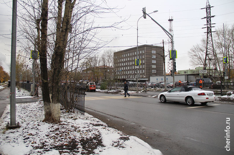 В Череповце на улице Мира больше не будет луж. В Череповце на улице Мира больше не будет луж.
