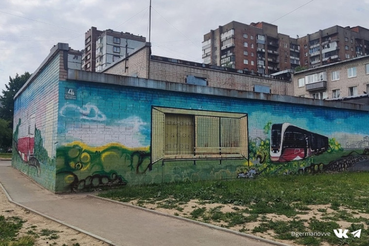 В Череповце на всех тяговых подстанциях нарисуют трамваи. В Череповце на всех тяговых подстанциях нарисуют трамваи.