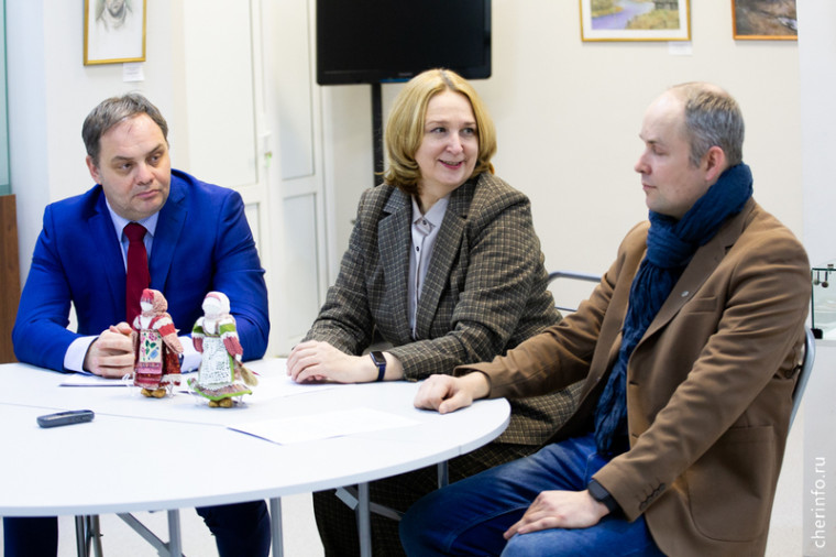 В Череповце запустили конкурс для художников-любителей с призовым фондом в 150 тысяч. В Череповце запустили конкурс для художников-любителей с призовым фондом в 150 тысяч.