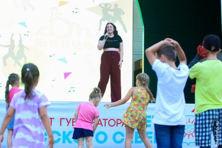 В Соляном саду завершился шестинедельный танцевальный марафон.