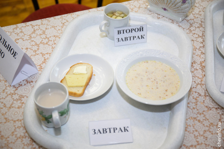 В Череповце общественники проверили питание в детсаду.