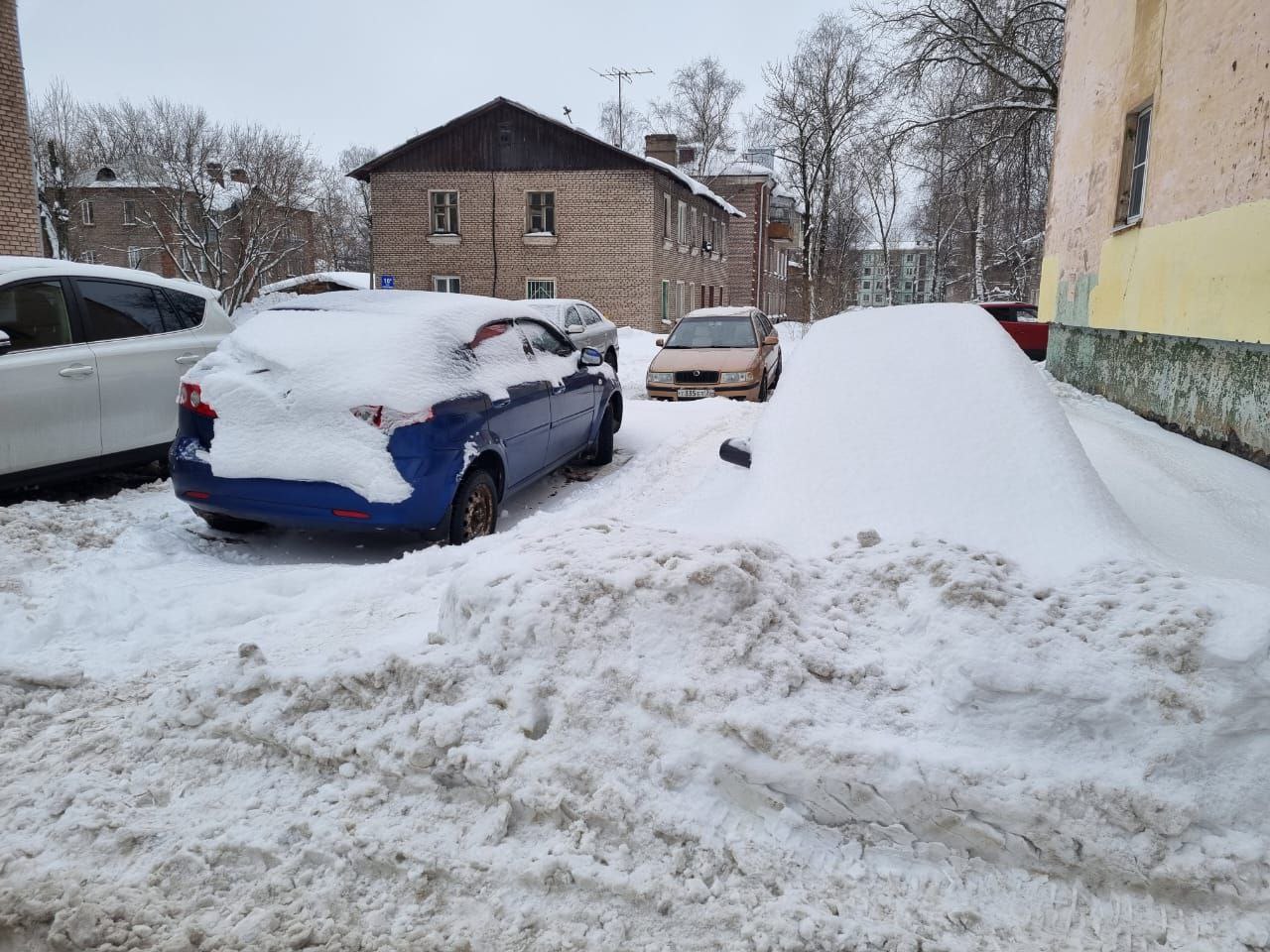 Брошенное транспортное средство.