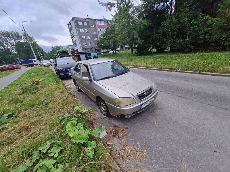 Брошенное транспортное средство.